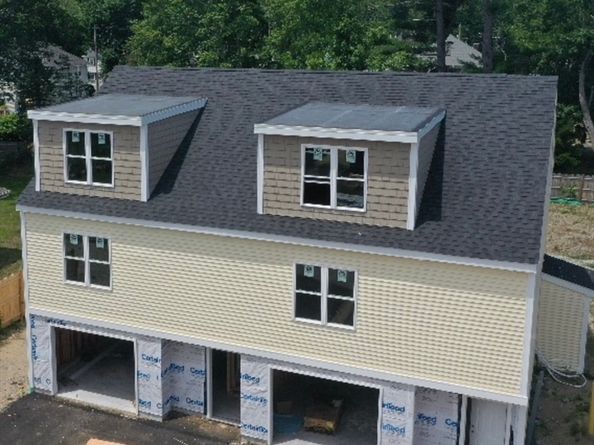 12 Dyer St 12, Rockland MA 02370
