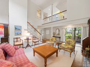 18 Phillips Pond Rd 18, Natick MA 01760