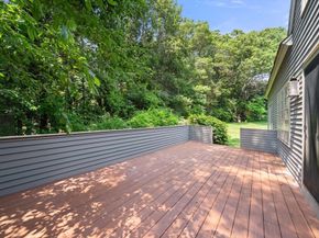 18 Phillips Pond Rd 18, Natick MA 01760