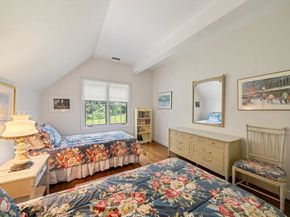 18 Phillips Pond Rd 18, Natick MA 01760