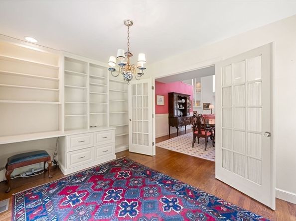 18 Phillips Pond Rd 18, Natick MA 01760