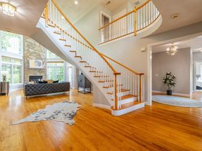 2 Regency Ridge, Andover MA 01810
