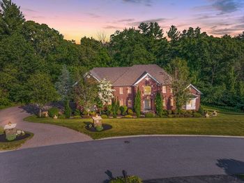 2 Regency Ridge