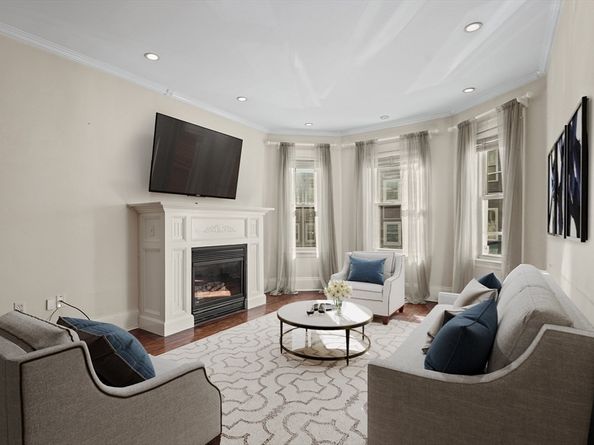 444 E 8th St. 1, Boston MA 02127