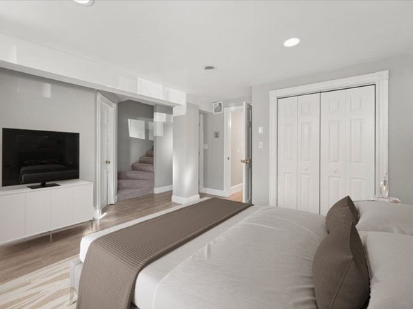 444 E 8th St. 1, Boston MA 02127