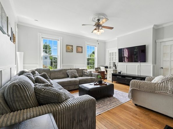 45 Church St A, Chelmsford MA 01863