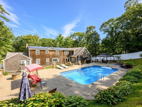 477 Webster St, Marshfield MA 02050