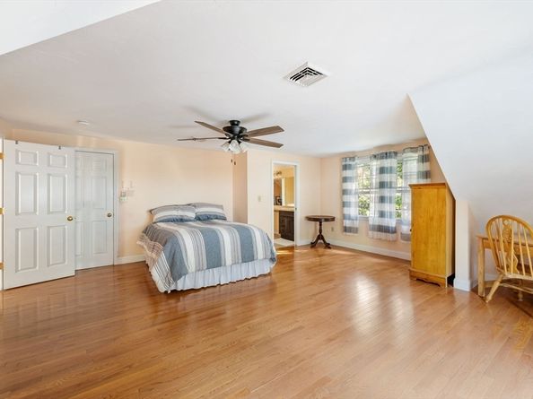477 Webster St, Marshfield MA 02050