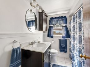 477 Webster St, Marshfield MA 02050