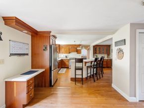 477 Webster St, Marshfield MA 02050