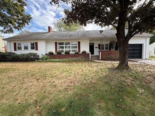 30 Alroy Road, Weymouth MA 02190