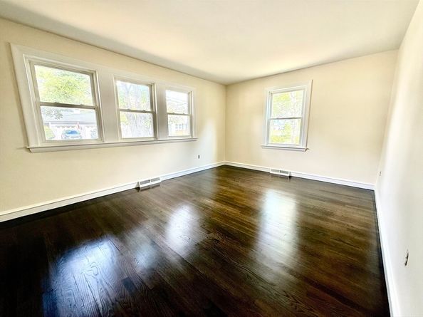 30 Alroy Road, Weymouth MA 02190