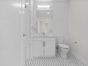 301 Border Street PH1, Boston MA 02128