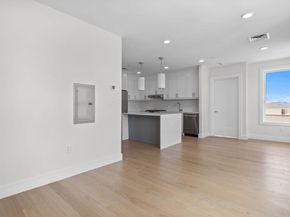 301 Border Street PH1, Boston MA 02128