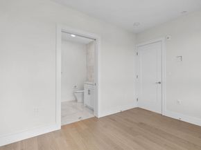 301 Border Street PH1, Boston MA 02128