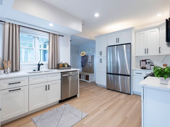 81 Winsor Avenue, Watertown MA 02472
