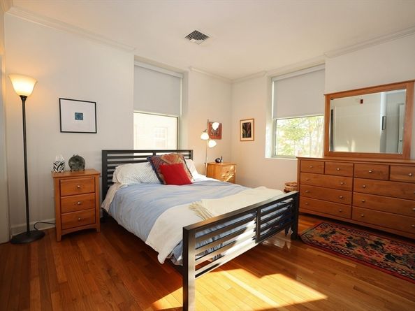 190 Corey Rd 5, Boston MA 02135