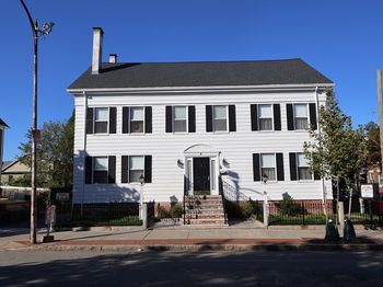 305 Broadway