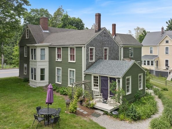 11 High Rd, Newbury MA 01951