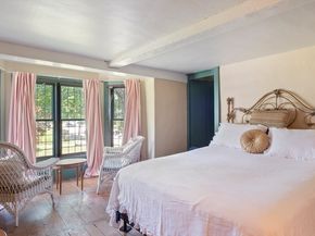 11 High Rd, Newbury MA 01951