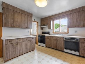 69-71 Sterling St, Somerville MA 02144