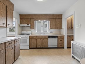 69-71 Sterling St, Somerville MA 02144