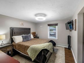 8 New Spencer Road, Charlton MA 01507