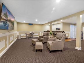 8 New Spencer Road, Charlton MA 01507