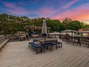 8 New Spencer Road, Charlton MA 01507