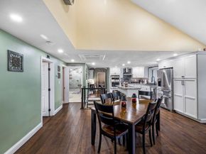 8 New Spencer Road, Charlton MA 01507