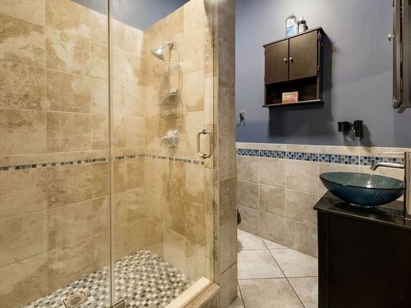 8 New Spencer Road, Charlton MA 01507