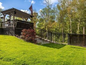 8 New Spencer Road, Charlton MA 01507