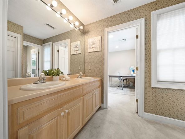 89 Bridle Path, Sudbury MA 01776