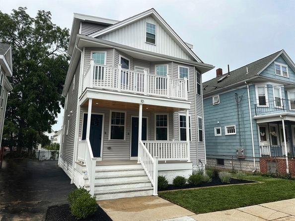 10 Lewis St 1, Medford MA 02155