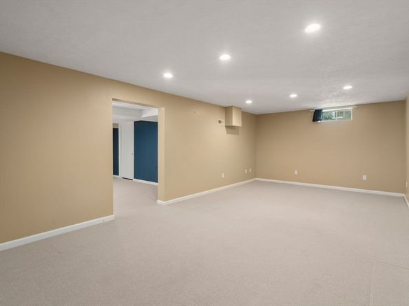 8 Piccadilly Way, Westborough MA 01581