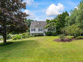 15 Priscilla Ln, Charlton MA 01507