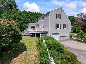 15 Priscilla Ln, Charlton MA 01507