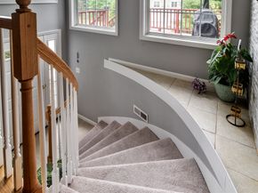 8 Paul Revere Path 8, Hopkinton MA 01748