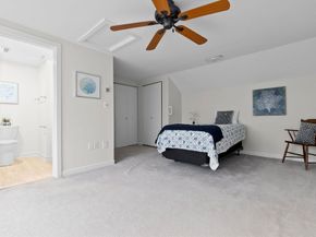 126 Merrimac St 18, Newburyport MA 01950