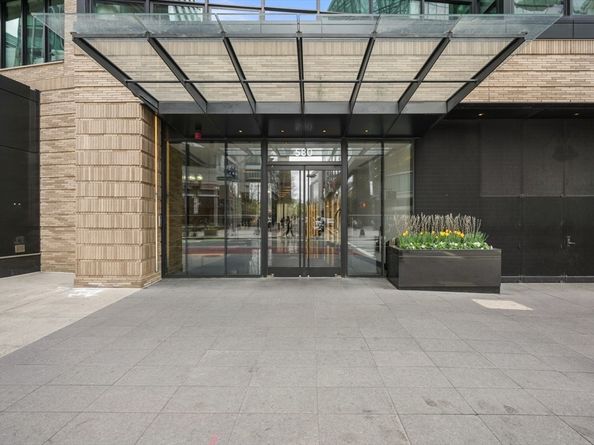 580 Washington 611, Boston MA 02111