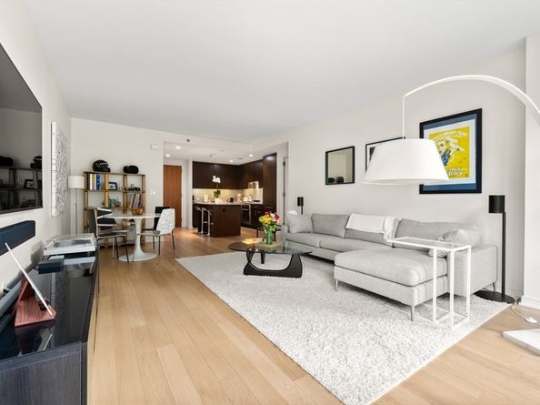 580 Washington 611, Boston MA 02111