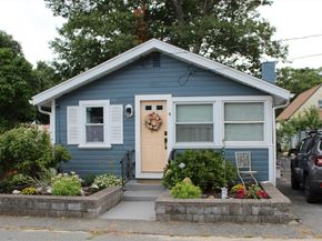 4 Greenwood Ave, Wareham MA 02571