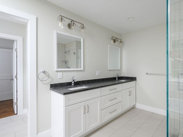 88 Ring Rd, Kingston MA 02364