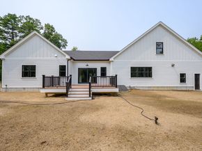 88 Ring Rd, Kingston MA 02364
