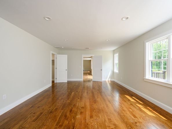 88 Ring Rd, Kingston MA 02364
