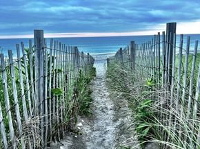 36 Sunset Ave, Hull MA 02045