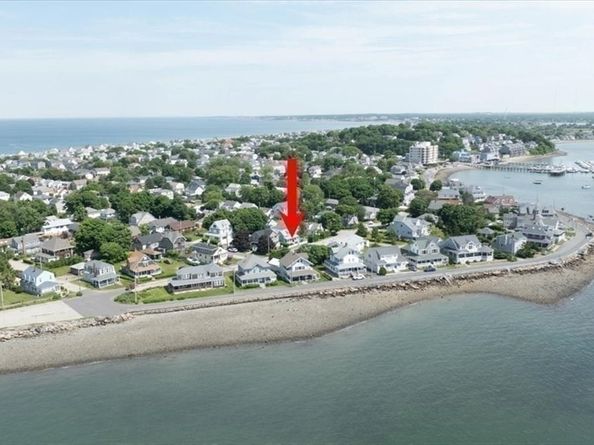 36 Sunset Ave, Hull MA 02045