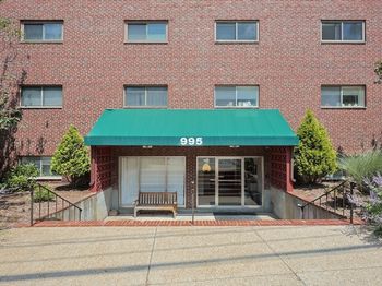 995 Mass Ave