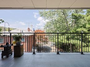 995 Mass Ave 404, Arlington MA 02476