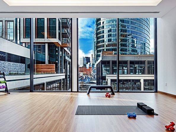133 Seaport Blvd 2017, Boston MA 02210